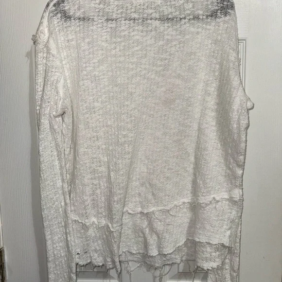 We The Free White Textured Long Sleeve Top with Raw Hem - Picture 5 of 5
